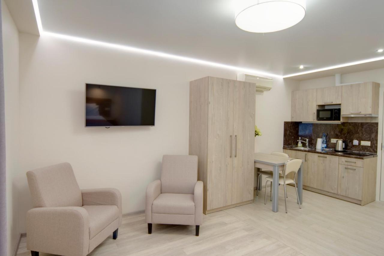 Arena Apartments Kyiv Exterior photo